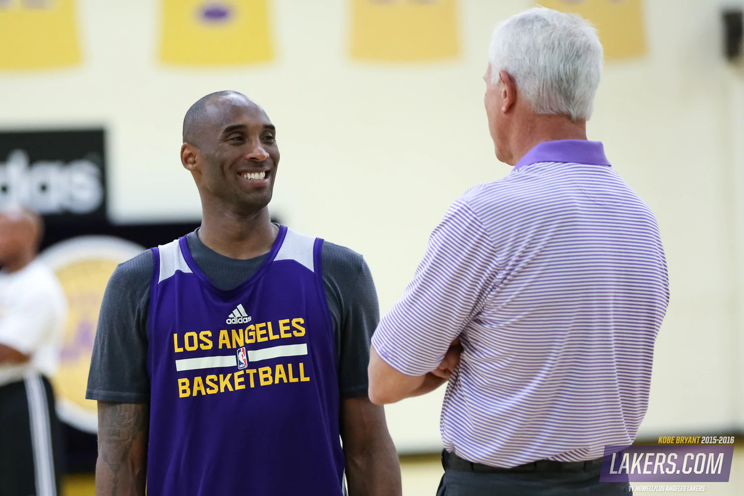 Kobe Bryant and Lakers  Cookie Decorating Tutorial! 