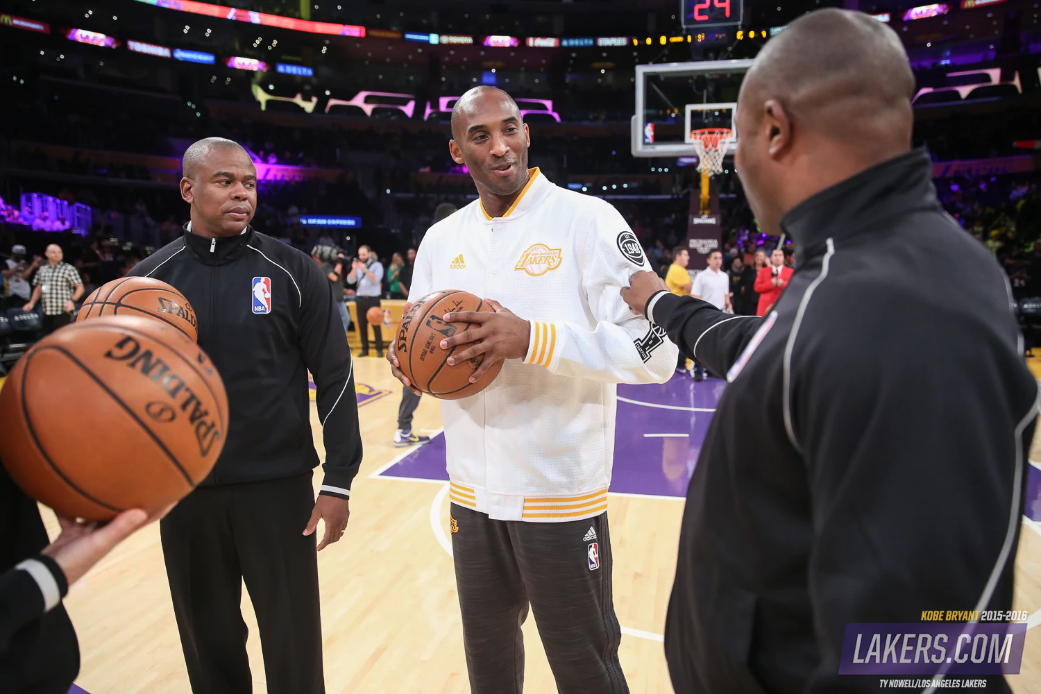 2015 2016 NBA Christmas Day jersey Los Angeles Lakers 24 Kobe