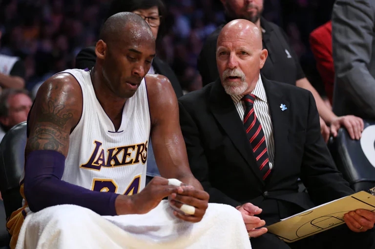 Kobe Bryant Thought Lakers Fans Didn't Appreciate His Partnership With Pau  Gasol, Fadeaway World