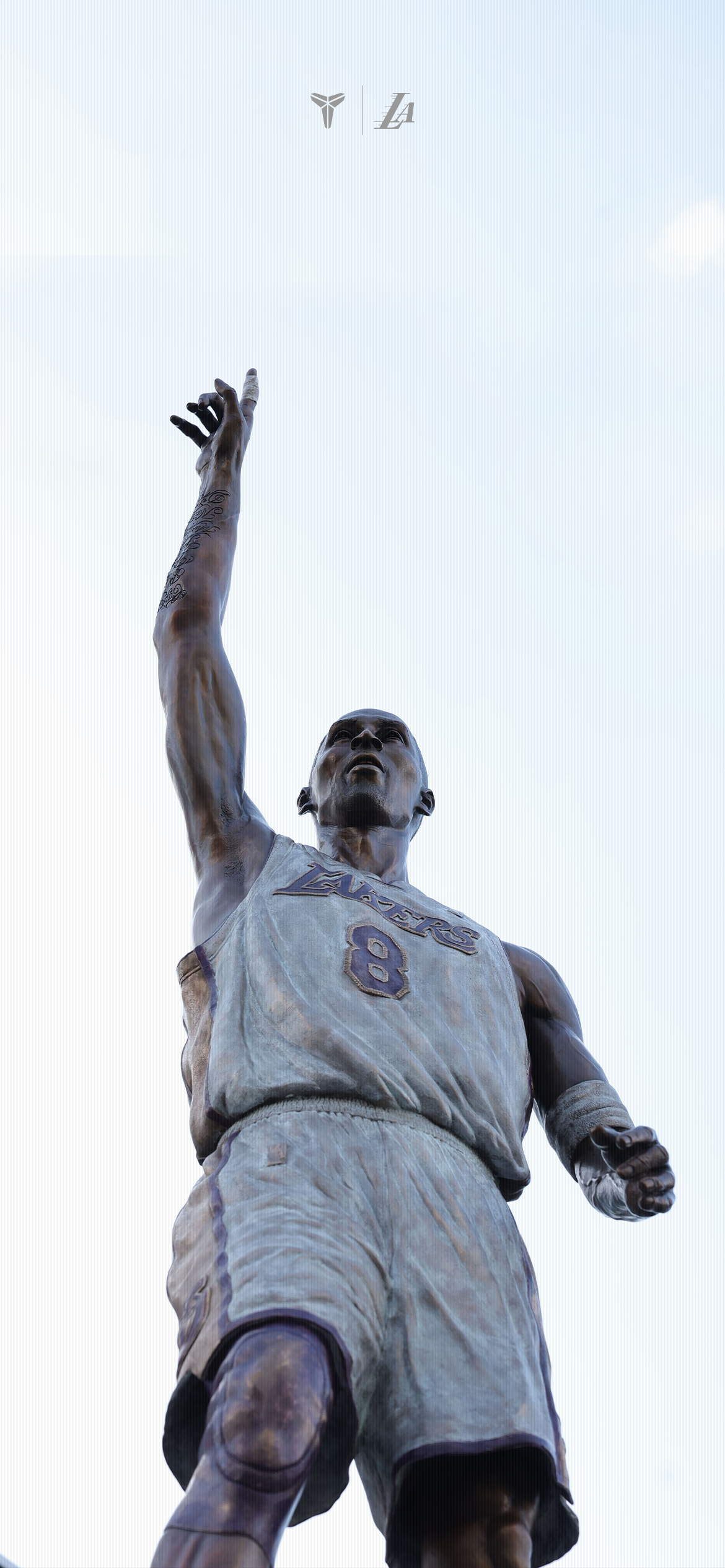 Kobe Bryant Statue